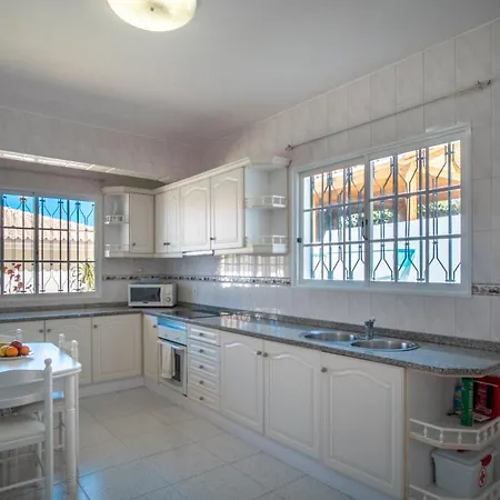 Boa Nova Tatil Evi *