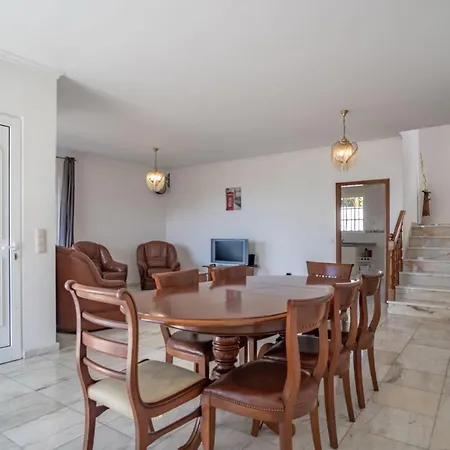 Boa Nova Tatil Evi *